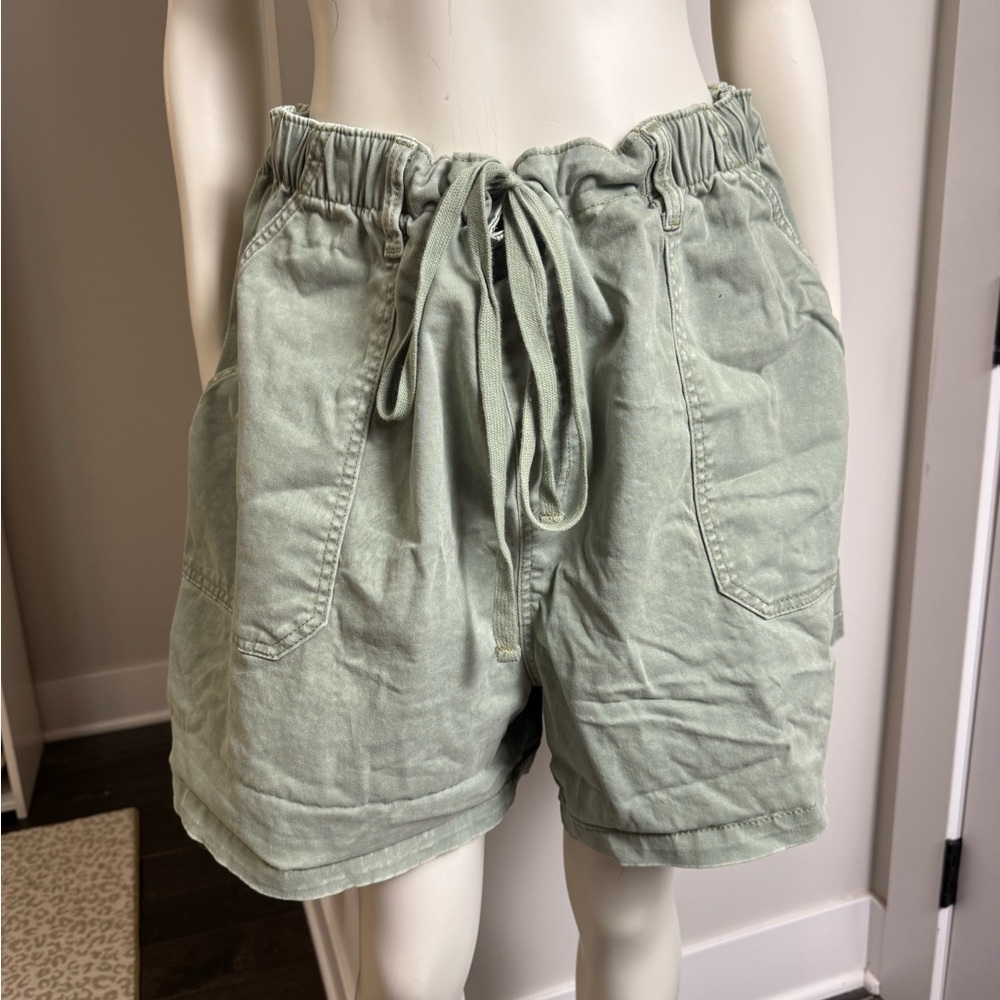 Terra & Sky Sage Green Cargo Shorts 3x (24/26)